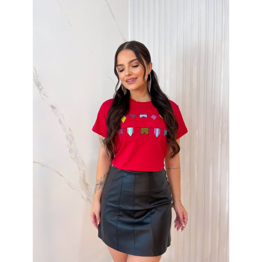 BANDEIRAS SÃO JOÃO - COR VERMELHO BANDEIRAS SÃO JOÃO - COR VERMELHO