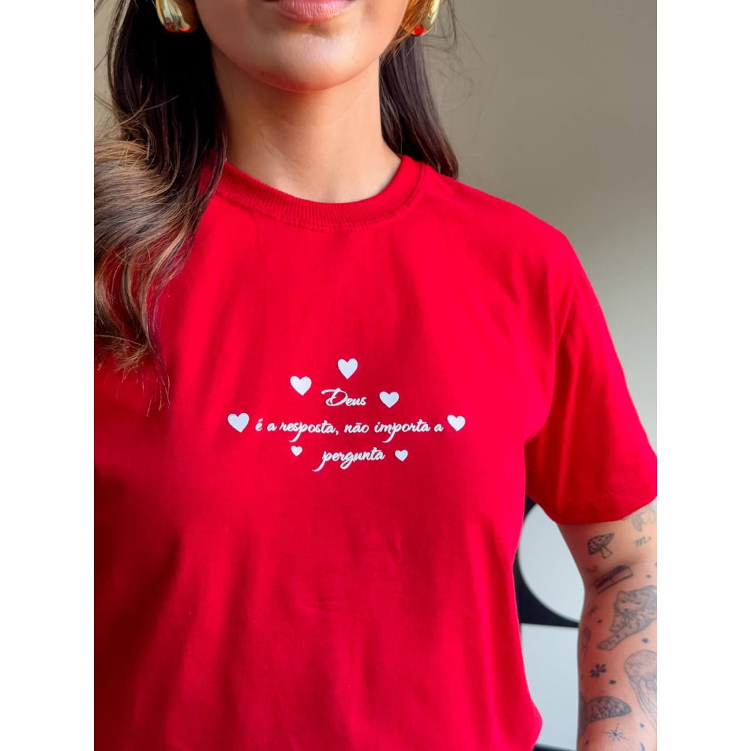 DEUS É A RESPOSTA - COR VERMELHO 