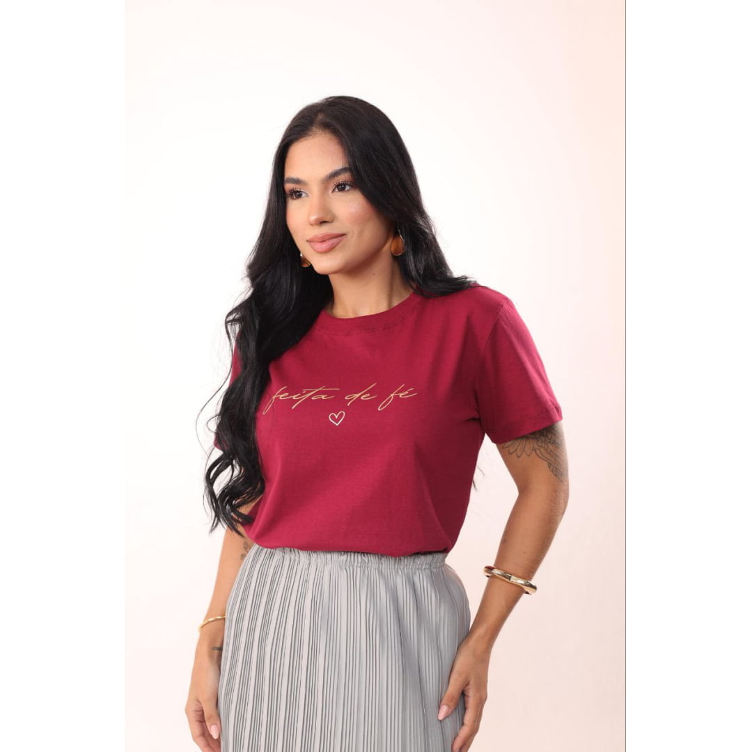 Feita de Fé - Cor Vermelho Feita de Fé - Cor Vermelho